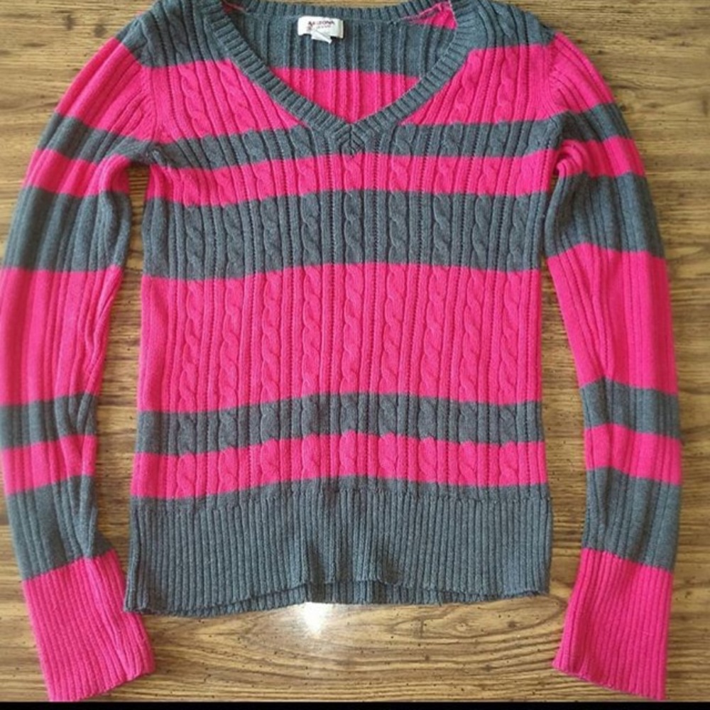 Long sleeve sweater